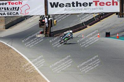 media/Jun-26-2022-CRA (Sun) [[122d0e5426]]/Race 13 (Expert 1000 Superbike)/Start Finish/